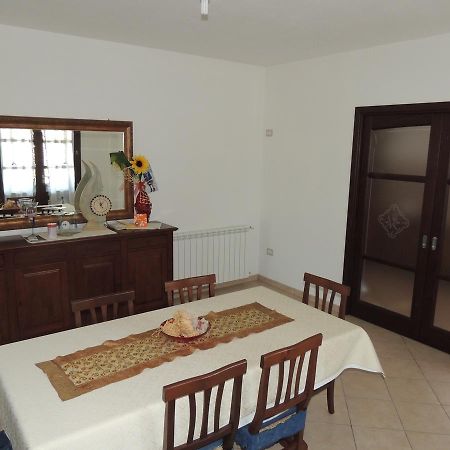 Il Nuraghe Bed & Breakfast Uras Exterior foto